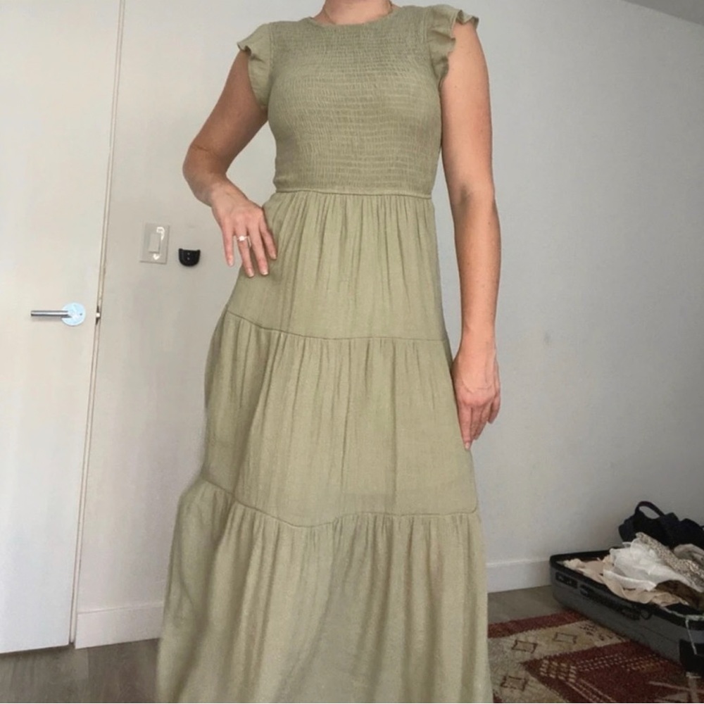 Green peasant dress
